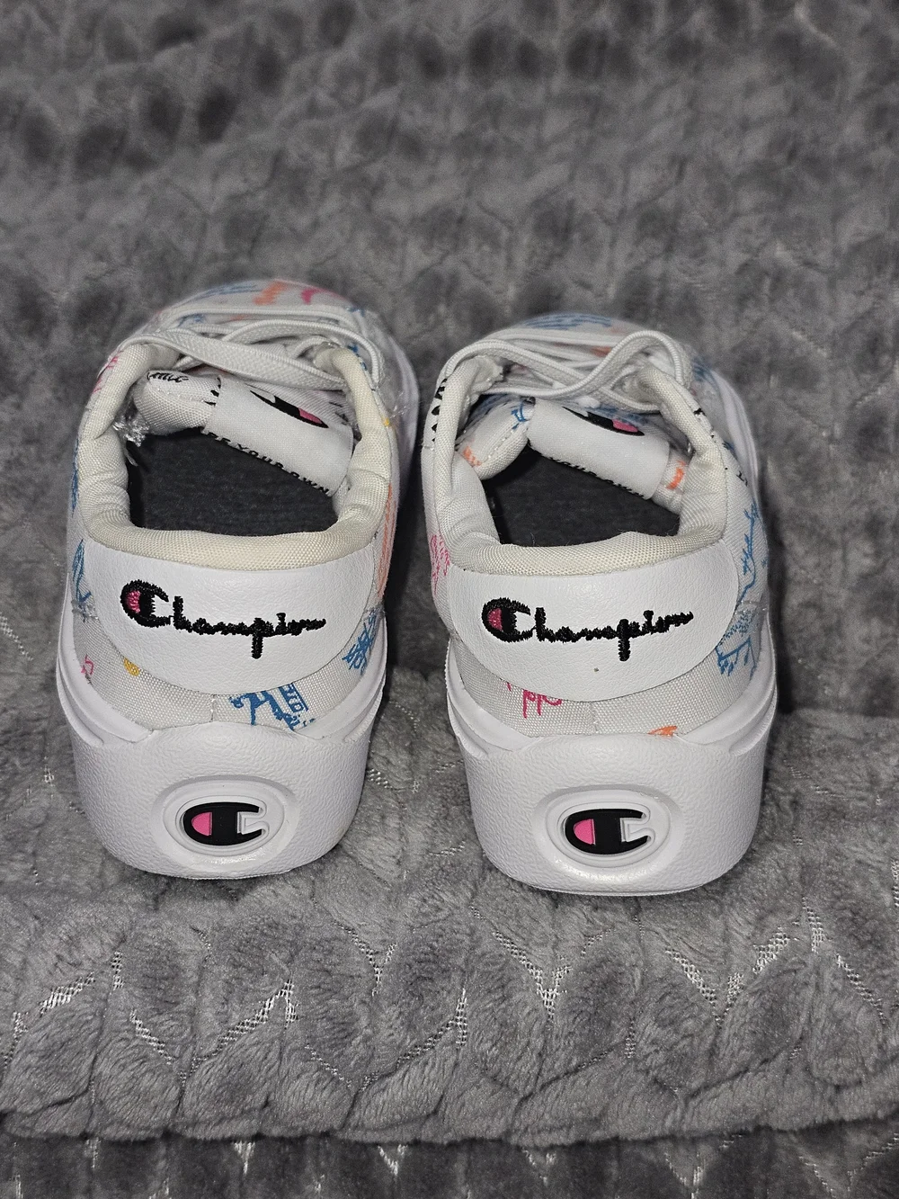 Champion Kids White Sneakers with Multicolor Graffiti